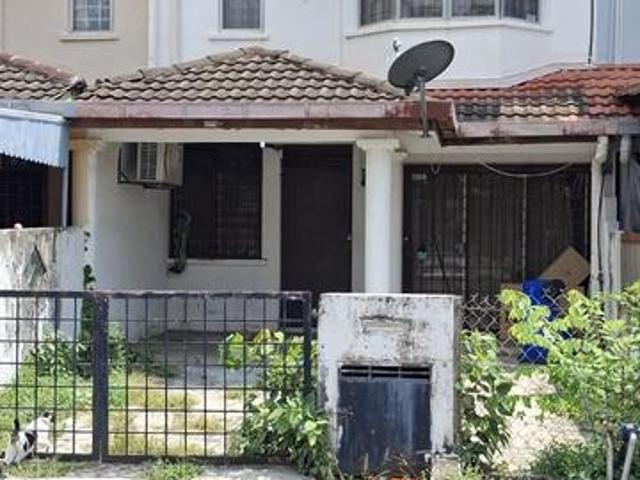 Terraced House for sale