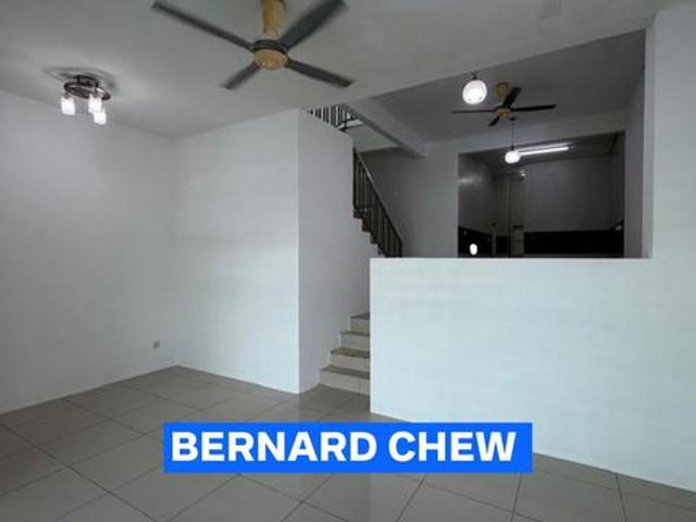 Terraced House for rent in Barat Daya, George Town