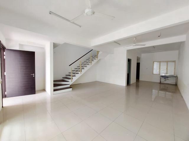 Terraced House for sale in Wellesley, Penang