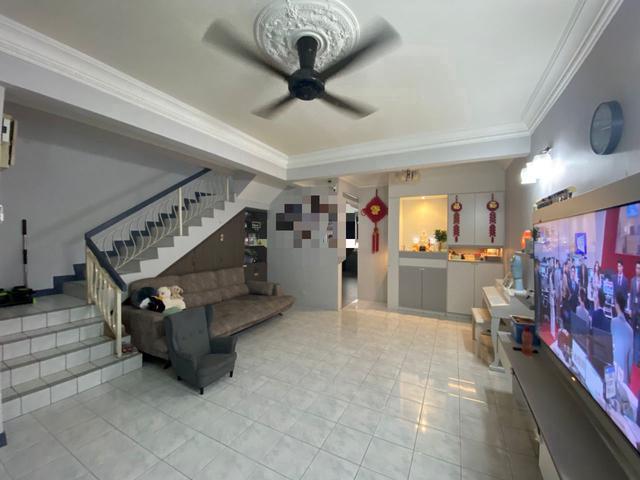 Terraced House for sale in Alam Impian, Selangor