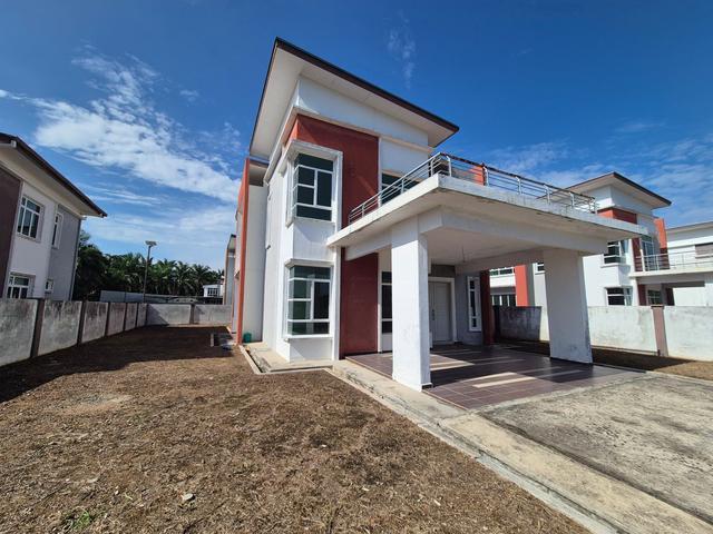 Bungalow for sale in Paya Rumput