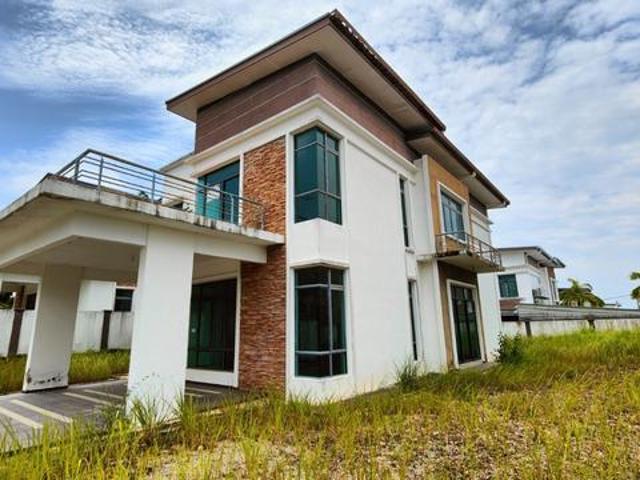Bungalow for sale in Paya Rumput