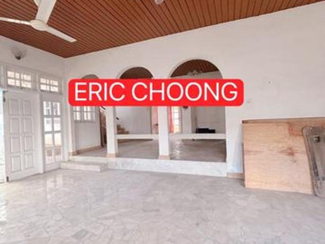 Bungalow for rent in Georgetown, Penang