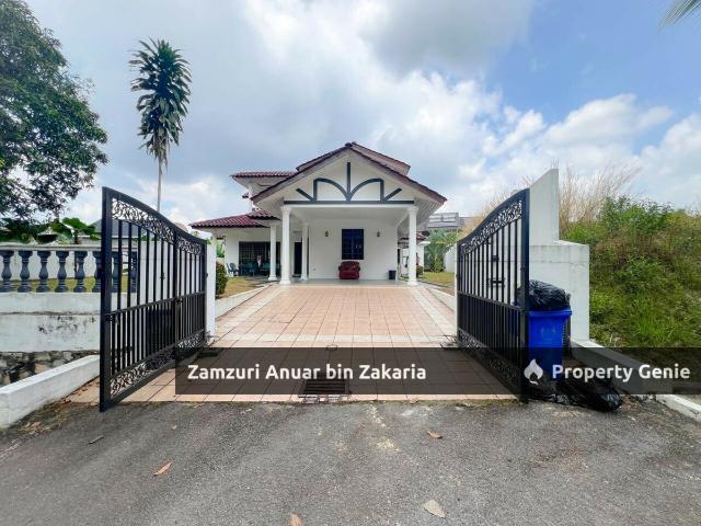 Bungalow for sale in Petaling, Alam Impian