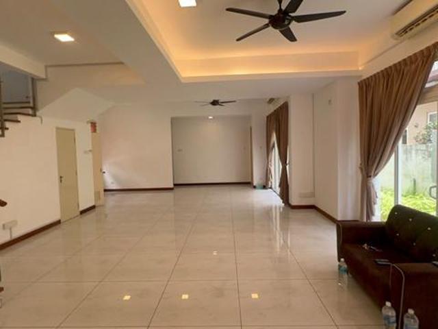 Bungalow for rent in Petaling, Alam Impian