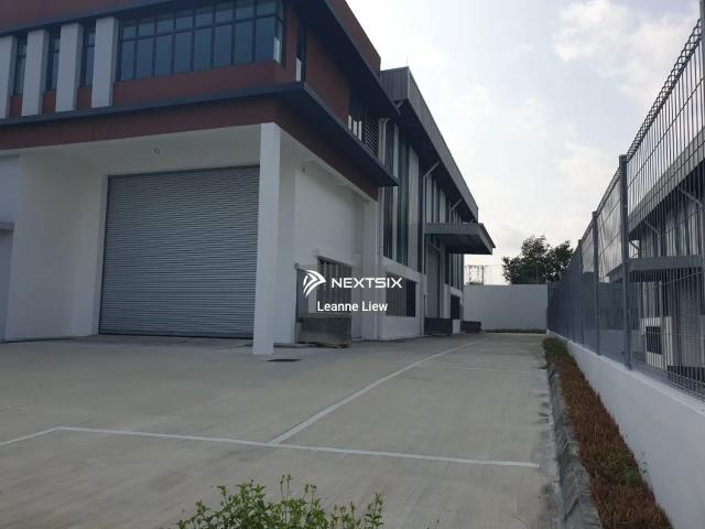 Warehouse for sale in Johor