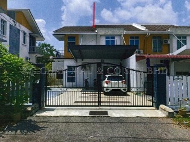 Terraced House for sale in Malaka