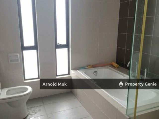House for rent in Adda Heights, Tebrau