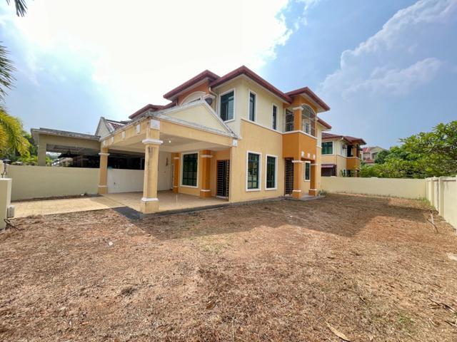 Terraced House for sale in Tanjong Sepat, Selangor