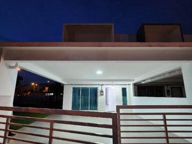 Terraced House for sale in Sendayan Village, Negeri Sembilan