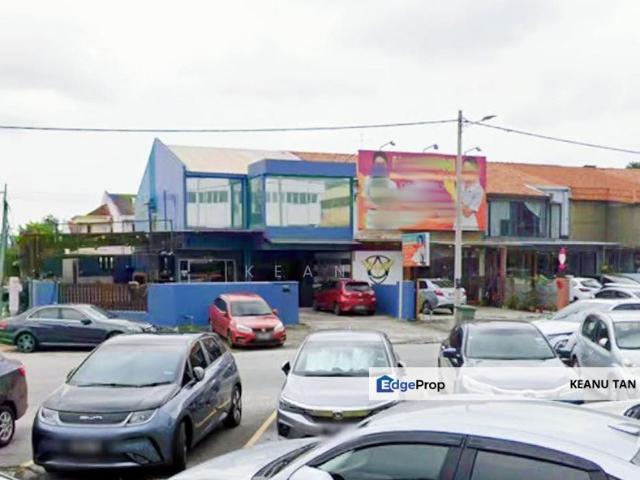Shop for rent in Petaling Jaya, Petaling