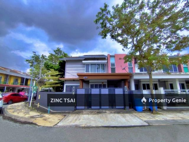 Terraced House for rent in Alam Impian, Selangor