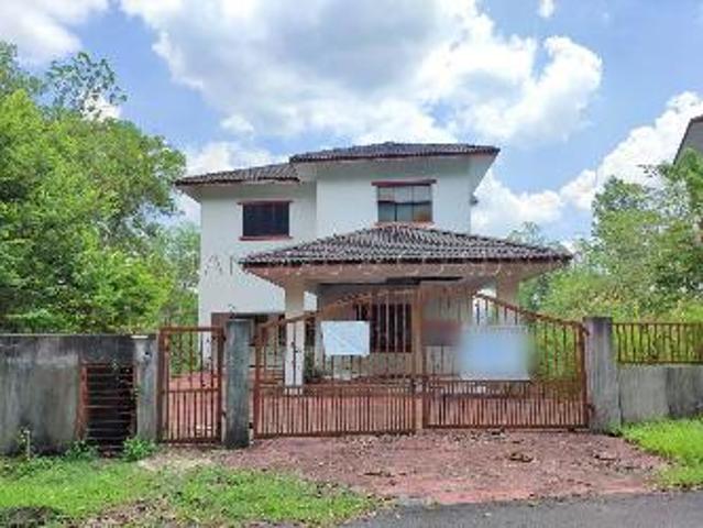 Residential House for sale in Kuala Selangor, Selangor