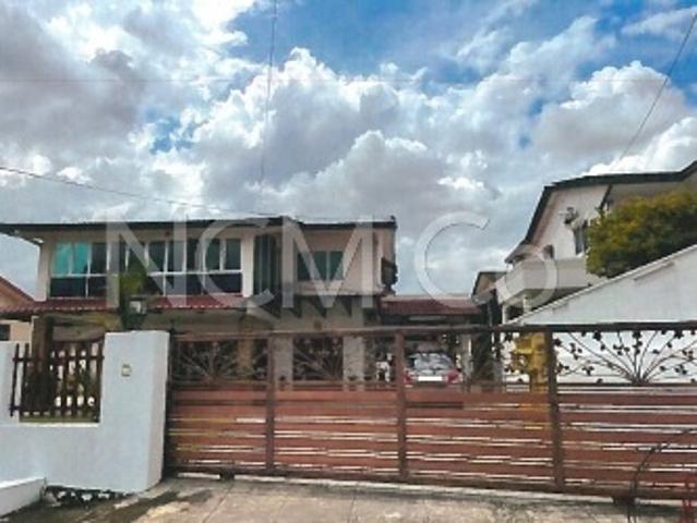 Residential House for sale in Kuala Selangor, Selangor
