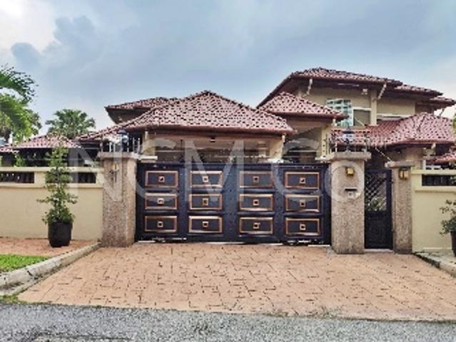 Residential House for sale in Kuala Selangor, Selangor