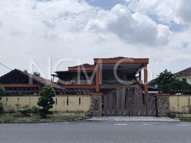 Residential House for sale in Kuala Selangor, Selangor