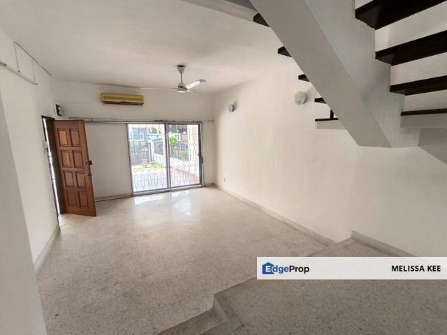 House for sale in Petaling, Damansara Damai