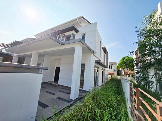 Terraced House for sale in Petaling, Subang Jaya