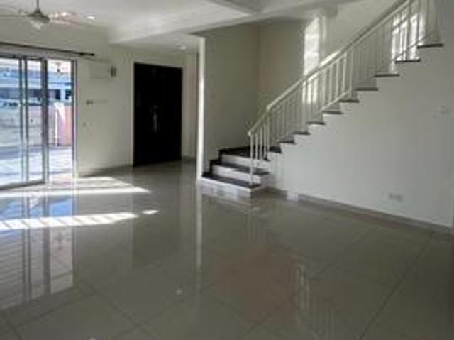 Terraced House for rent in Alam Impian, Selangor