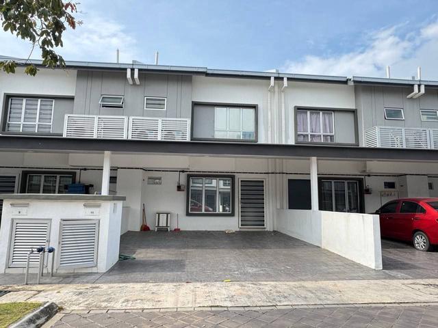 Terraced House for rent in Tanjong Sepat, Selangor