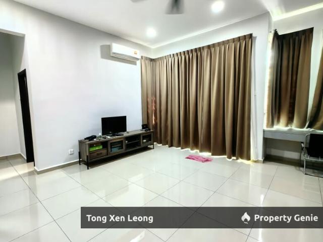 Terraced House for sale in Malaka