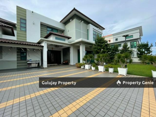 Bungalow for sale in Malaka