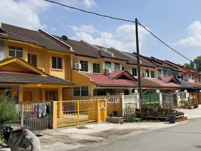 Terraced House for sale in Petaling, Subang Jaya