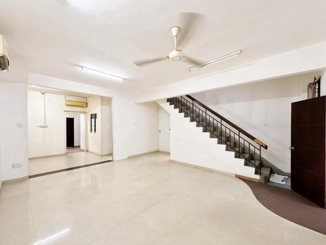 Terraced House for sale in Petaling, Subang Jaya