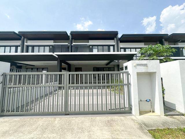 Terraced House for sale in Petaling, Alam Impian