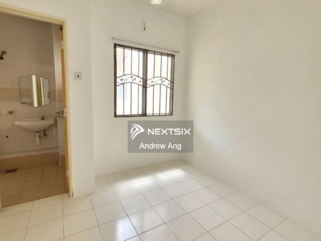 House for rent in Petaling, Alam Impian