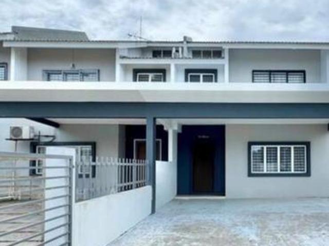 Terraced House for sale in Tanjong Sepat, Selangor