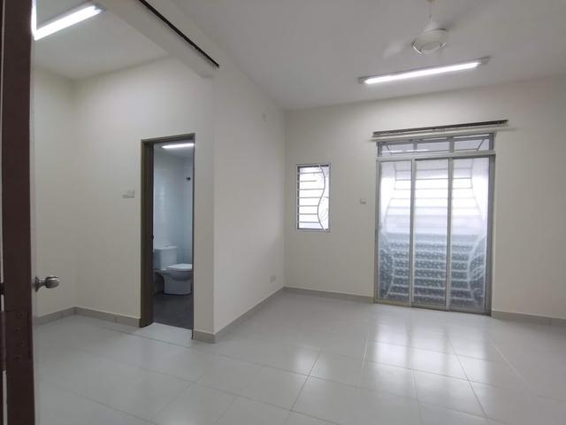 Terraced House for rent in Petaling, Alam Impian