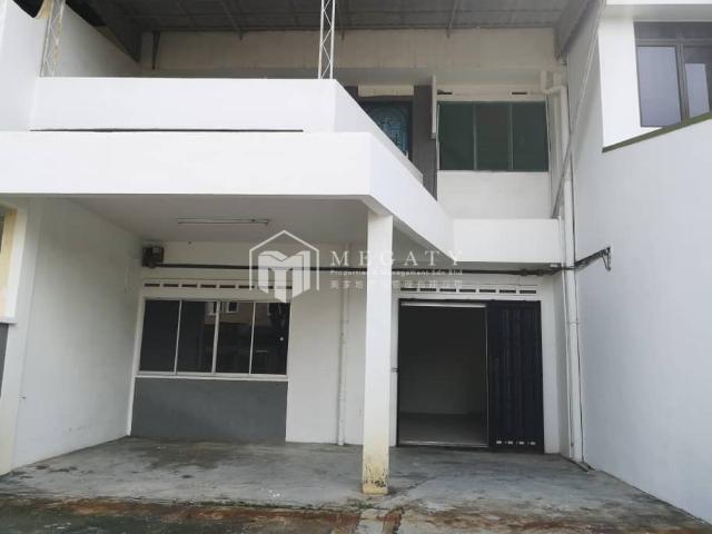 House for rent in Taman Ungku, Johor Bahru