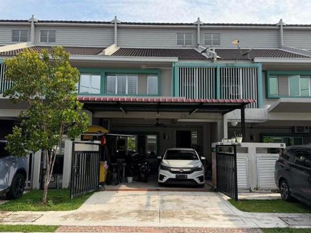 Terraced House for sale in Tanjong Sepat, Selangor