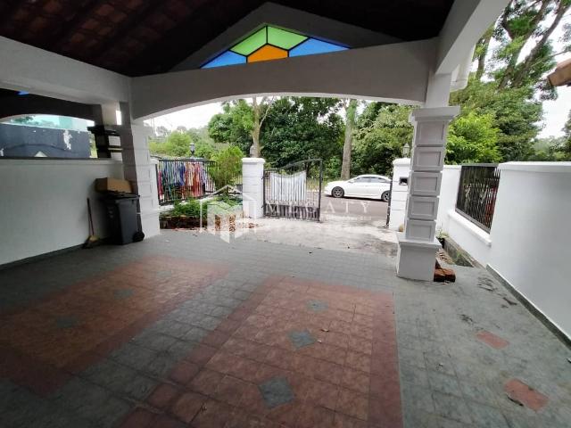 House for rent in Taman Ungku, Johor Bahru