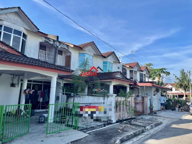 Terraced House for sale in Wellesley, Penang