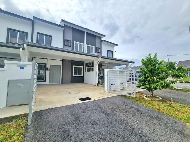 Terraced House for sale in Tanjong Sepat, Selangor