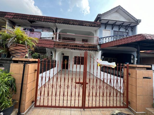Terraced House for rent in Petaling, Alam Impian