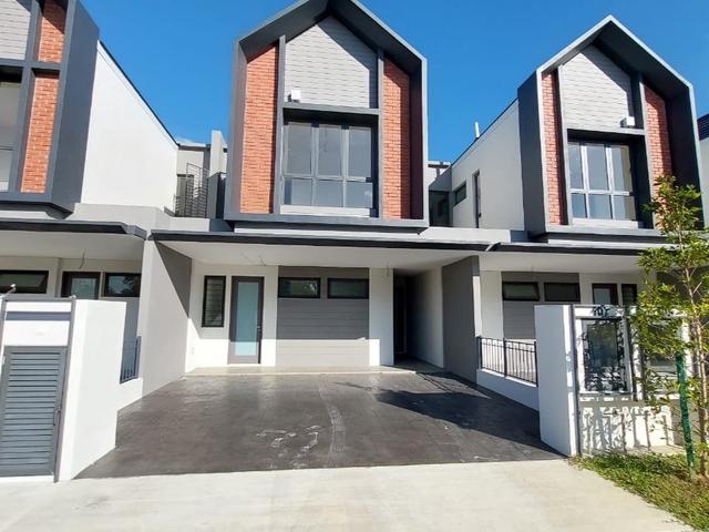 Terraced House for sale in Shah Alam, Petaling