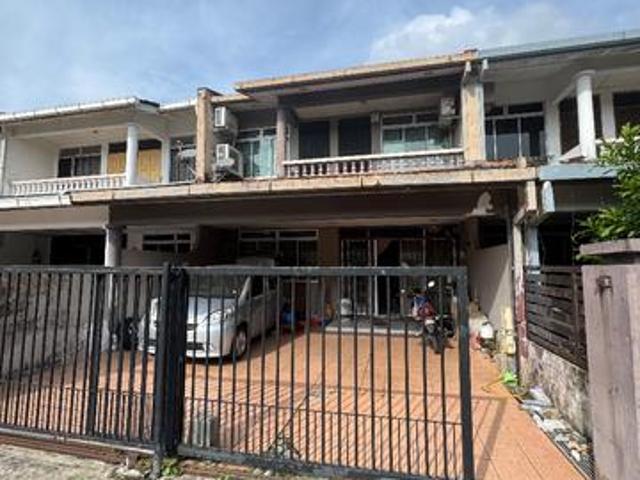 Terraced House for sale in Kuching, Sarawak