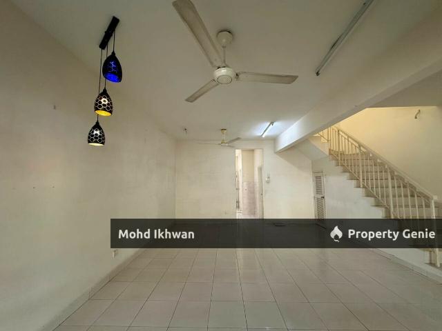 Terraced House for rent in Petaling, Alam Impian