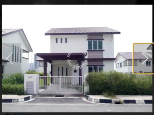 Bungalow for rent in Georgetown, Penang