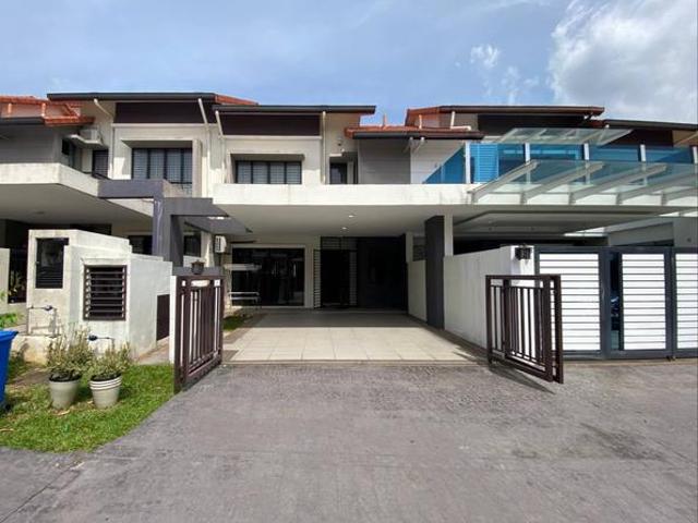 Terraced House for sale in Alam Impian, Selangor