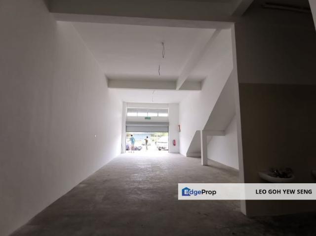 Shop for sale in Sendayan Village, Negeri Sembilan