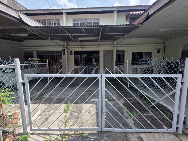 Terraced House for sale in Batu Pahat, Johor