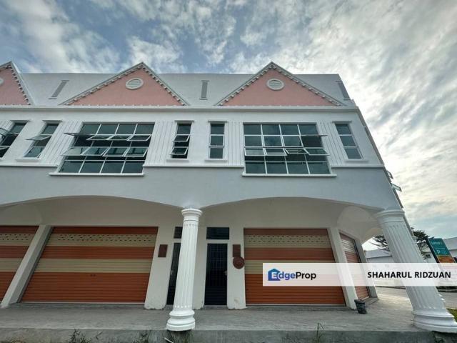 Shop for sale in Batu Pahat, Johor