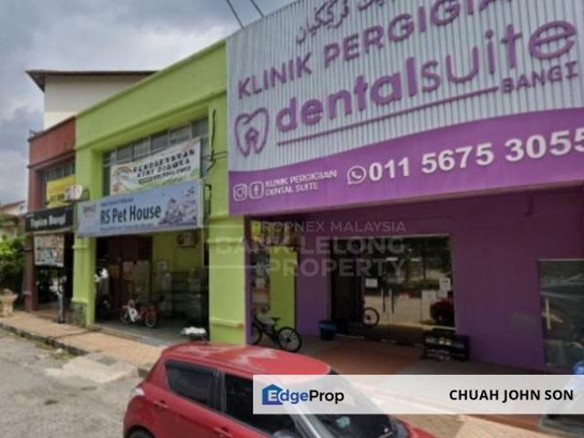 Shop for sale in Kajang, Langat