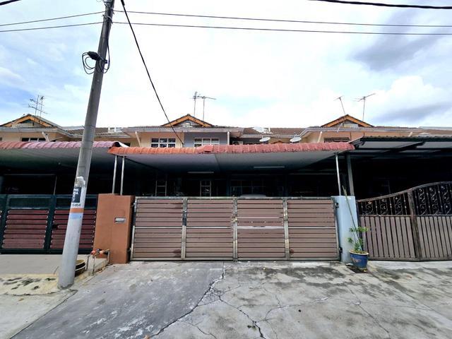 Terraced House for sale in Wellesley, Penang