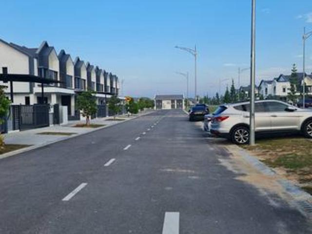 Terraced House for sale in Tanjong Sepat, Selangor