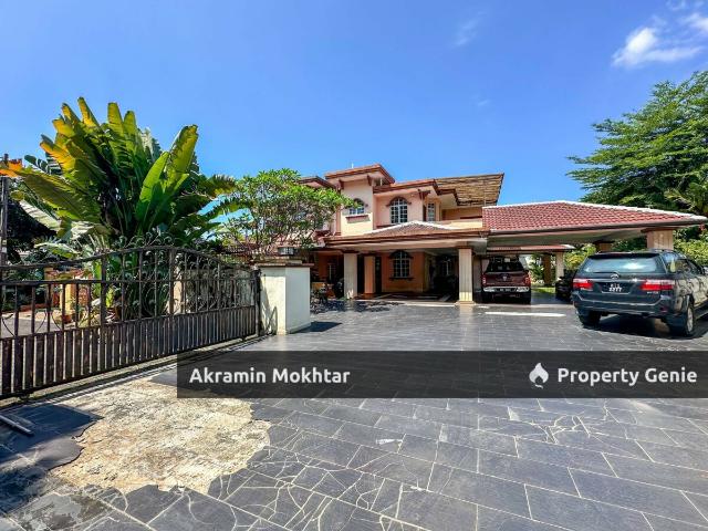 Residential House for sale in Country Heights Damansara, Kuala Lumpur